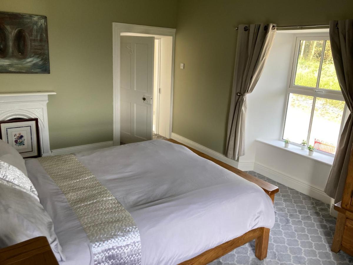 Entire Farmhouse In Tipperary Nenagh Extérieur photo